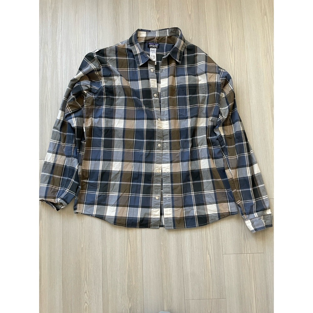 Patagonia Men's Blue and Brown Organic Cotton Long Sleeve Plaid Flannel Size XL